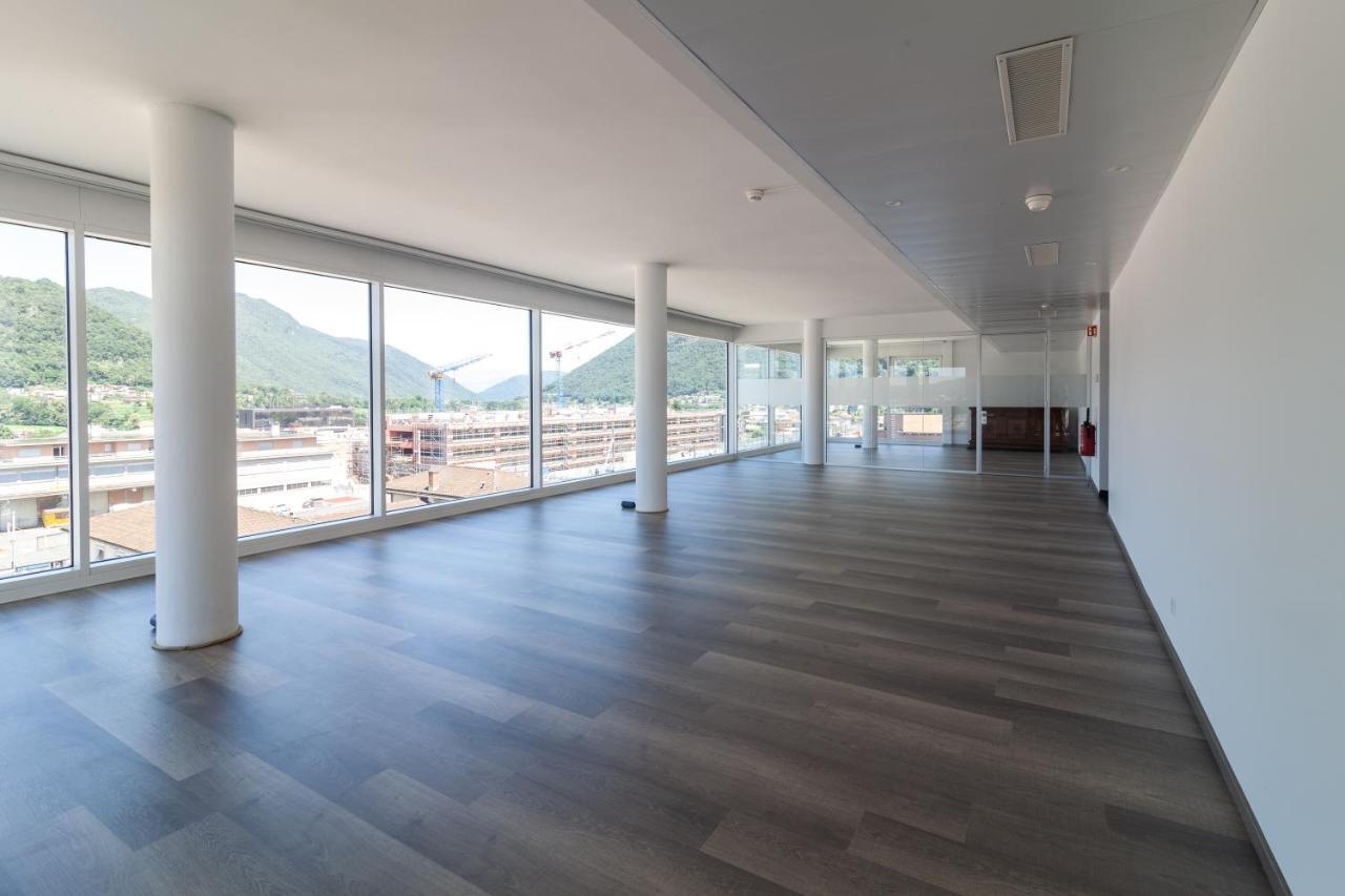 Hotel Albergo Milano เมนดริซิโอ ภายนอก รูปภาพ